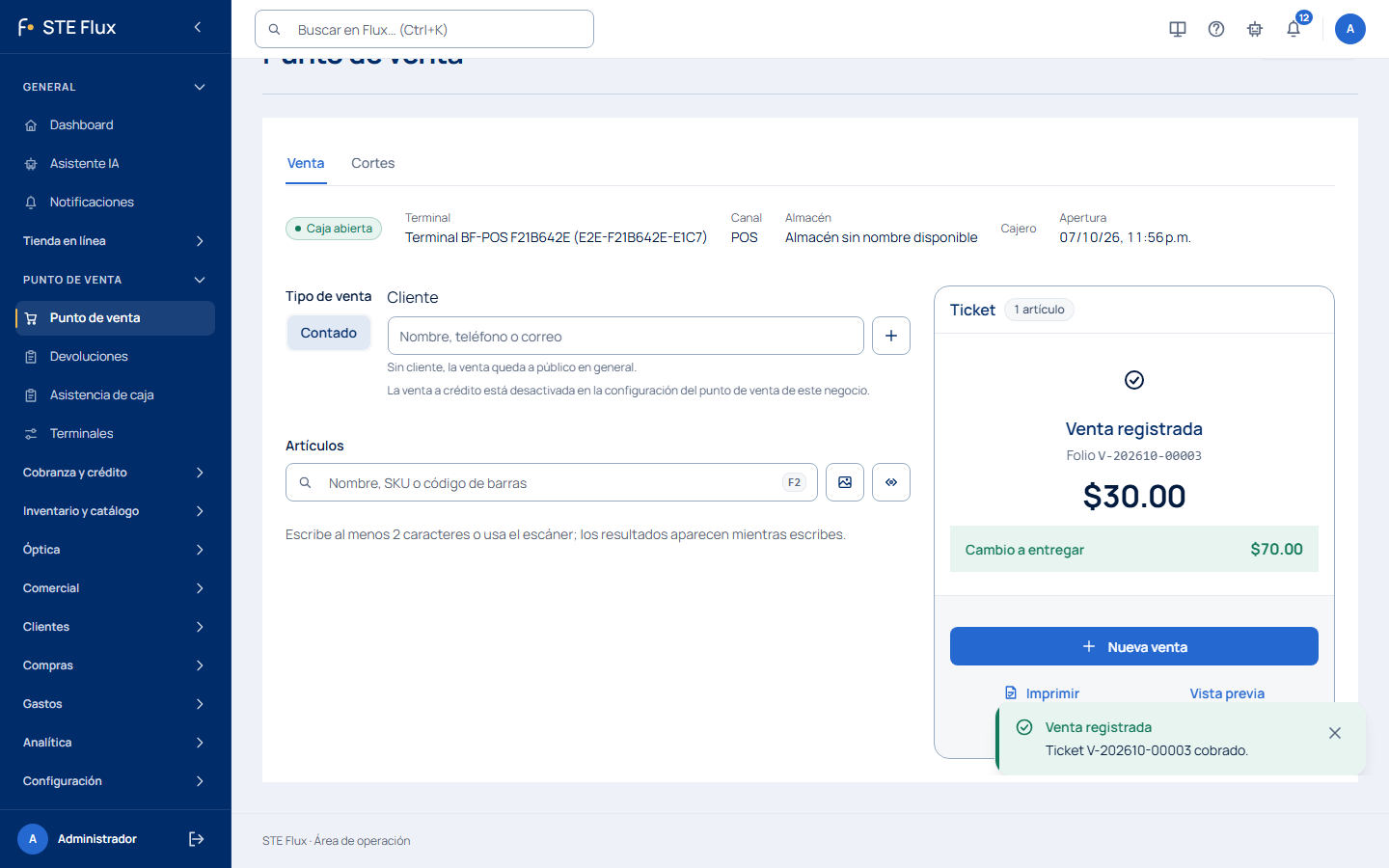 Venta completada con folio, cambio y opciones de ticket